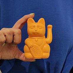 Mini gatto giapponese portafortuna