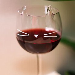 Calice da vino a forma di gatto
