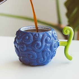 Tazza a forma di frutta Gomu Gomu di One Piece