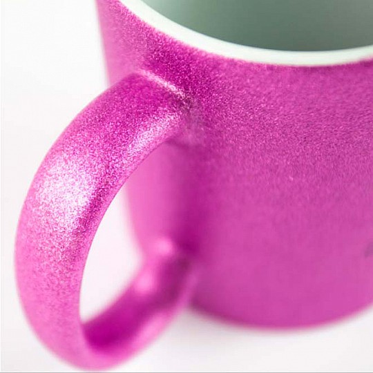 In ceramica con finitura glitter rosa