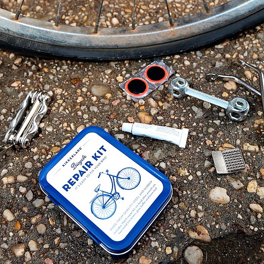 Un kit per riparare la vostra bicicletta ovunque vi troviate