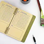 Con agenda settimanale, elenchi di cose da fare e marcatori di obiettivi