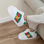 Pantofole da casa giganti con farfalla