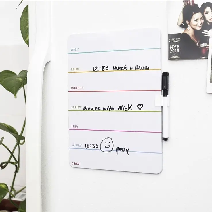  Lavagna magnetica con i giorni della settimana