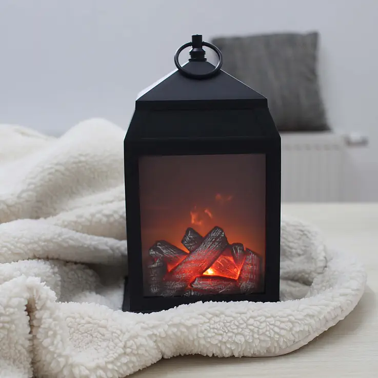 Simula l'effetto della combustione dei tronchi