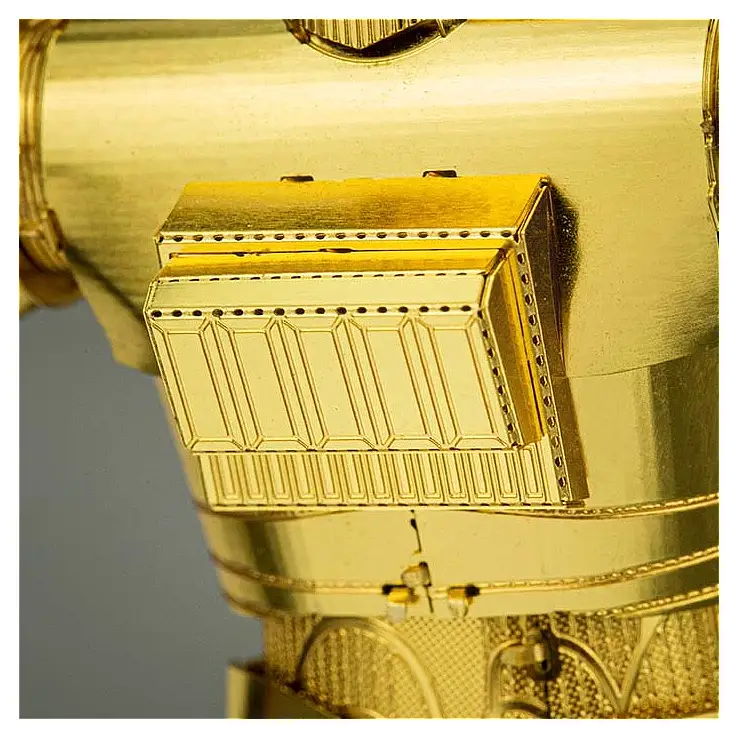 Misure: 6,4 x 4,2 x 12 cm