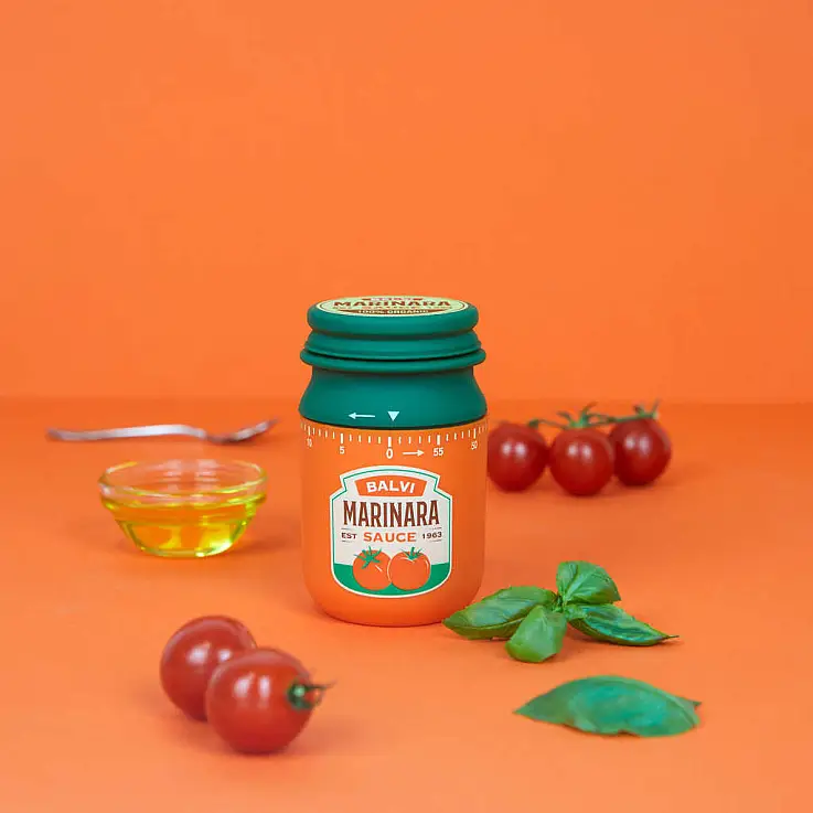 Mano minuta a forma di salsiera