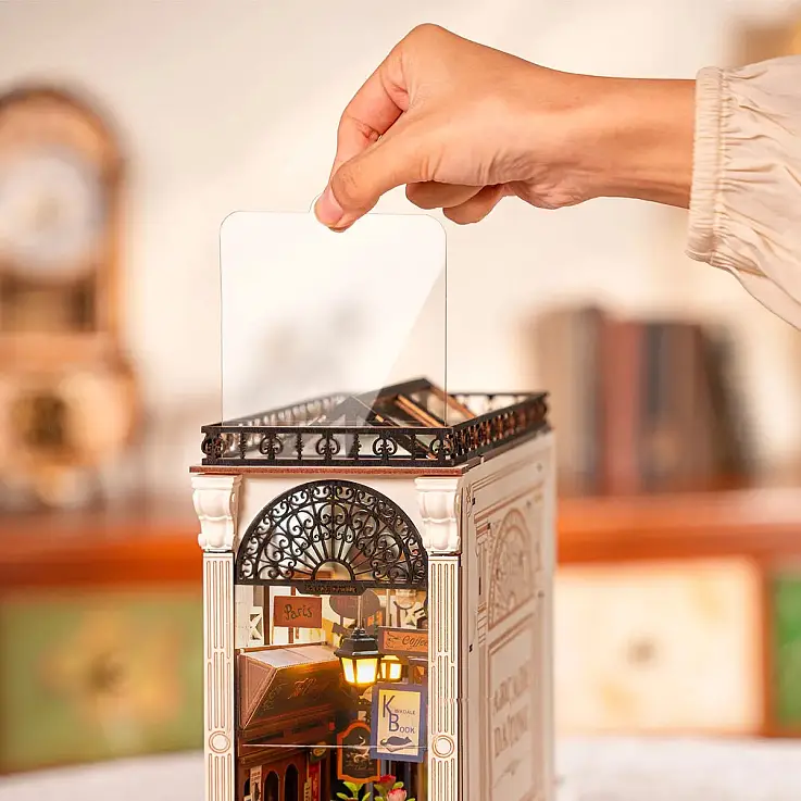 INSOON Booknook Set Di Costruzione In Miniatura 918 Pezzi - Fermalibri Illuminato Per Bambini E Adulti, Kit Fai Da Te Per Ragazzi E Ragazze Dagli 8 Anni In Su