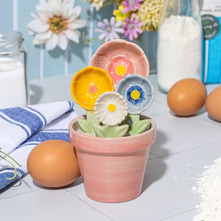 Cucchiai dosatori a forma di fiore con vaso da fiori
