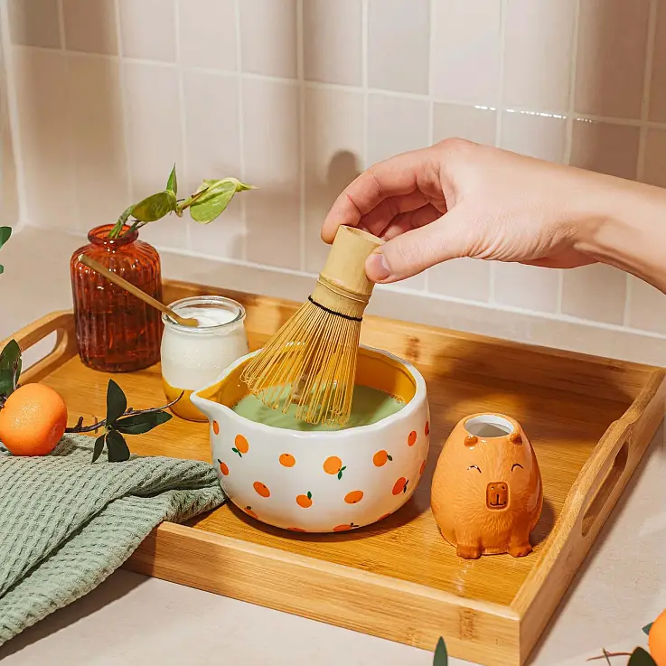 Kit da tè matcha con capibara